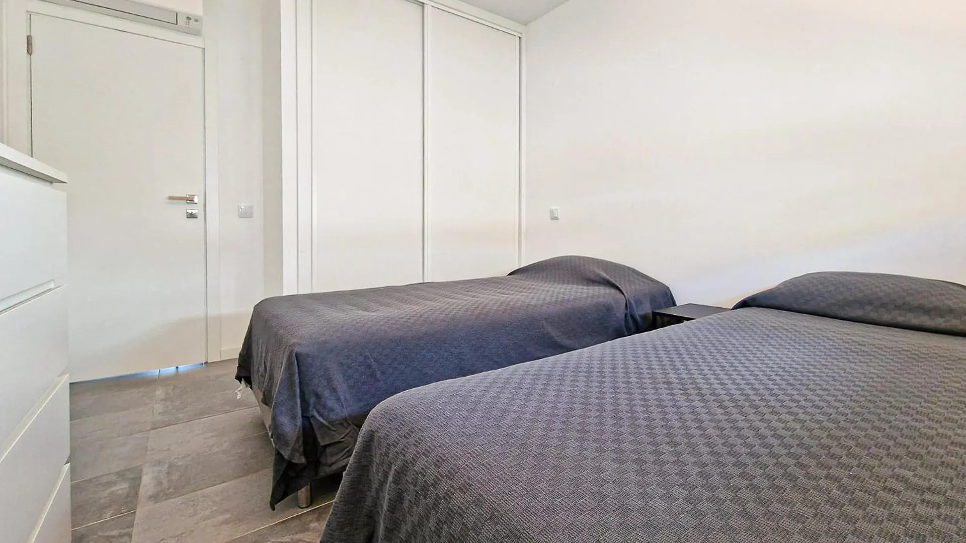 Villa Soares - Centro Albufeira - For Families - By Bedzy