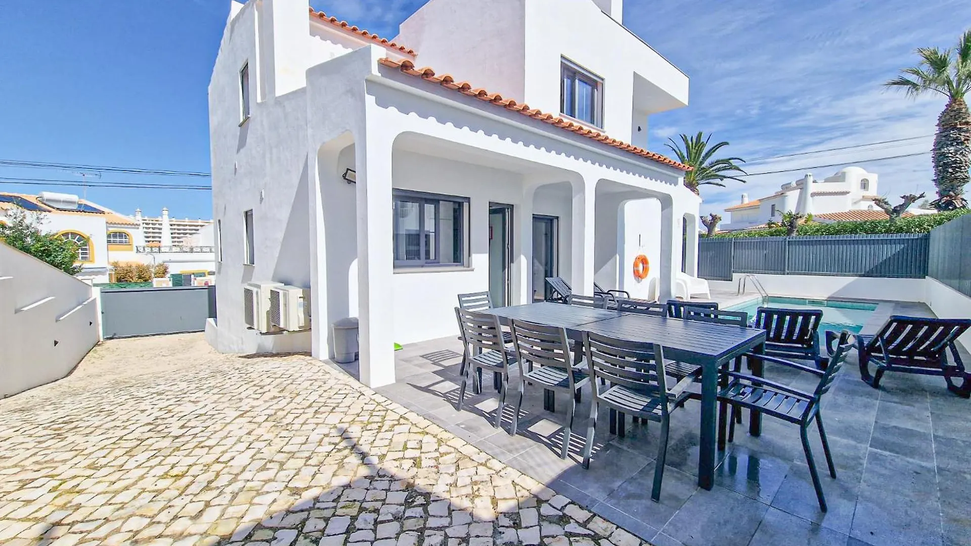 Villa Soares - Centro Albufeira - For Families - By Bedzy Portugal