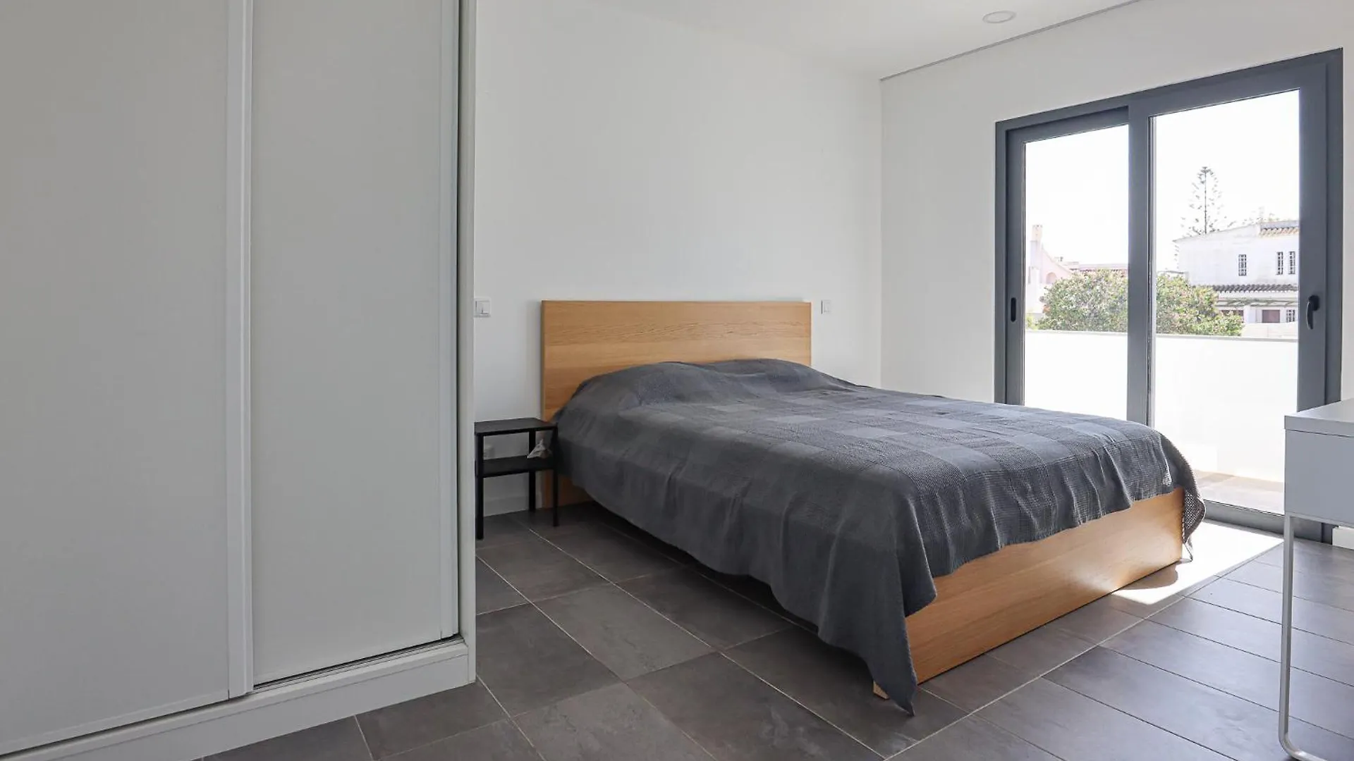 Villa Soares - Centro Albufeira - For Families - By Bedzy