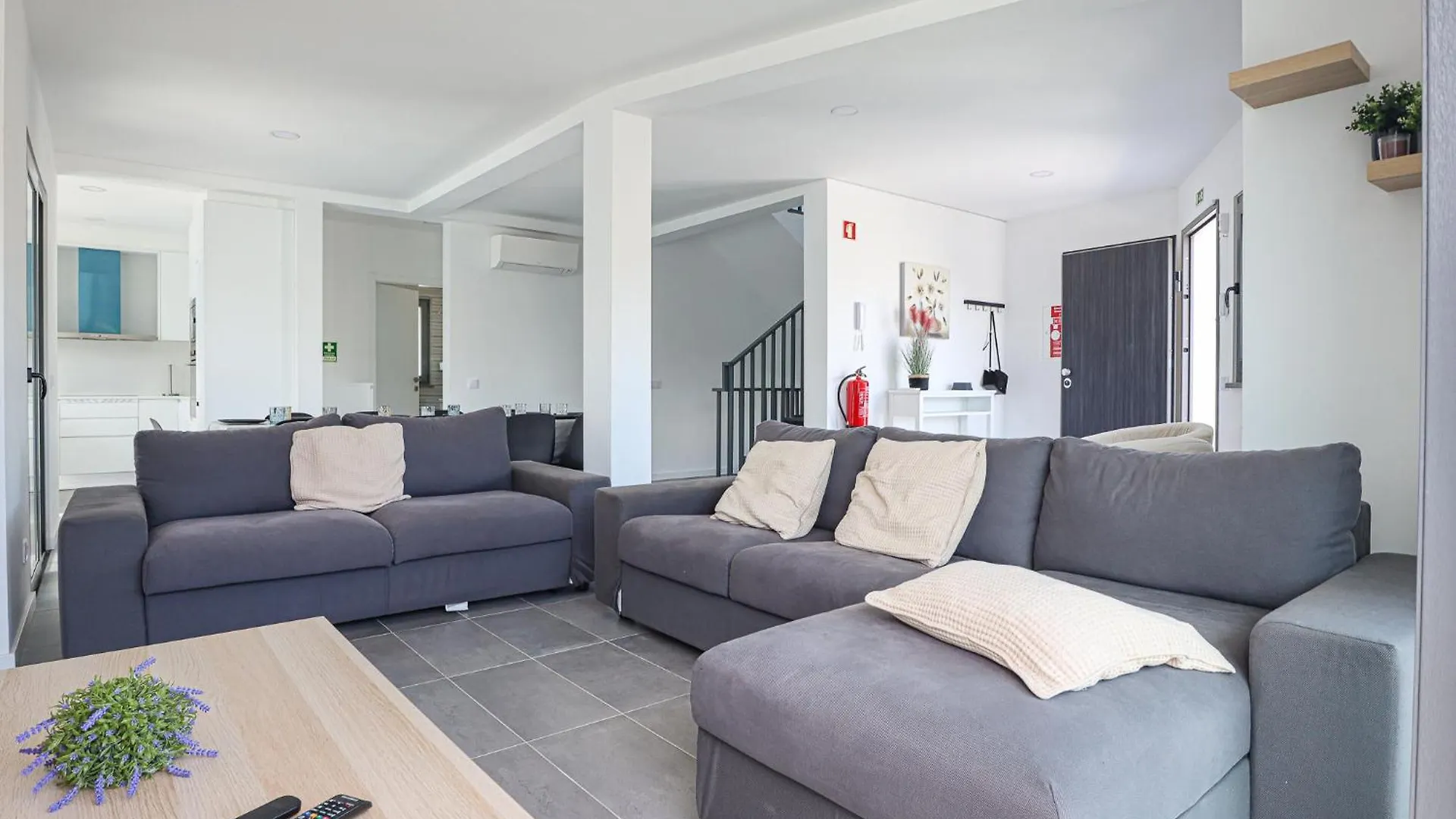 Villa Soares - Centro Albufeira - For Families - By Bedzy